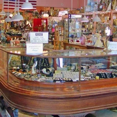 Ataşehir Antika Eşya Alan Yerler