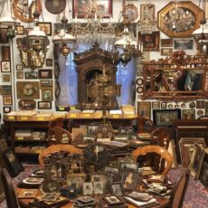 Valide-i Atik Antika Eşya Alan Yerler