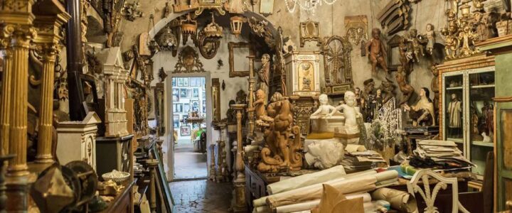 Çemberlitaş Antika Eşya Alan Yerler