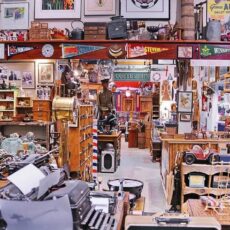 Düğmeciler Antika Eşya Alan Yerler